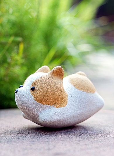 Statuette de petit chien Corgi en argile Zisha de Yixing