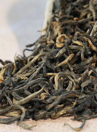 Jin Jun Mei : thé noir des WuYi