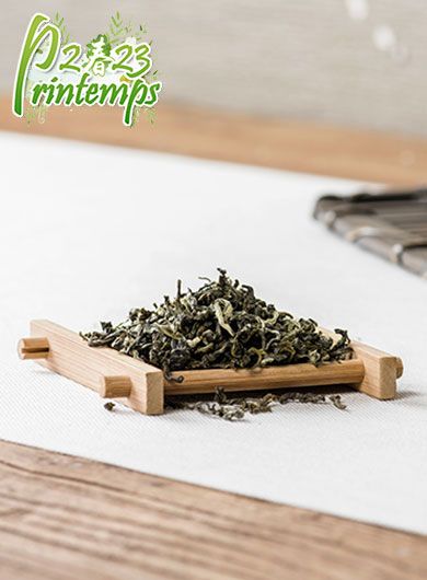 Bi Luo Chun au jasmin : thé vert parfumé