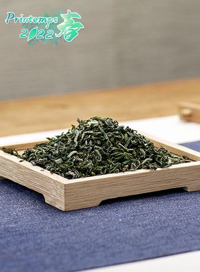 Ming Qian Long Ya classico : thé vert du Sichuan
