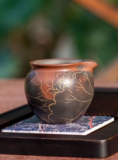 Pichet à thé Lotus en poterie de Nixing