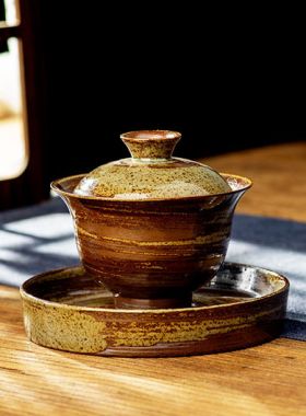 Gaiwan en poterie rustique