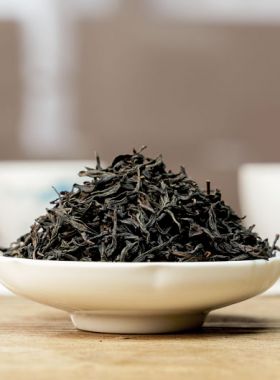 Hua Xiang Xiao Zhong : Thé noir