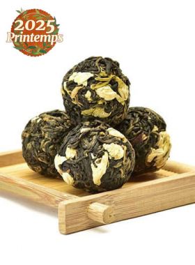 Dian Hong au jasmin : billes de thé noir